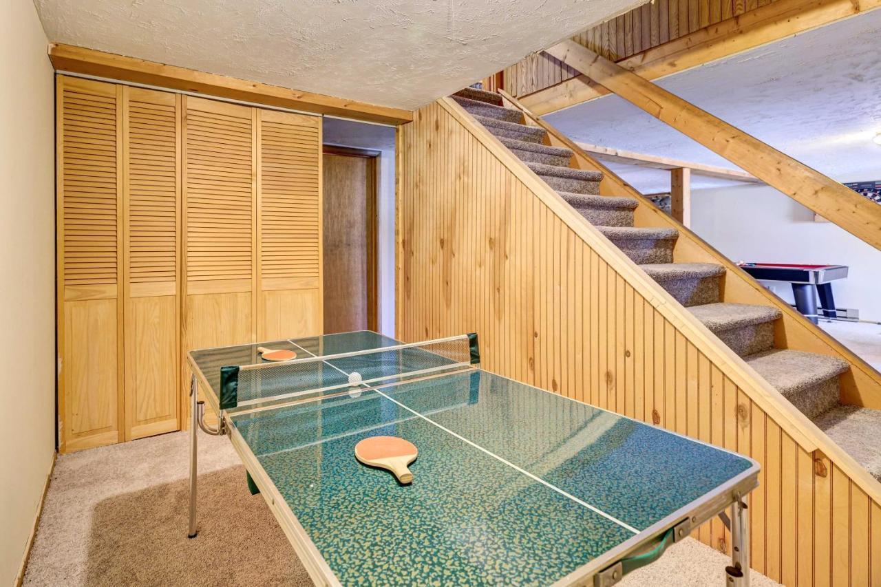 Ferienhaus Pocono Vacation With Game Room! Tobyhanna