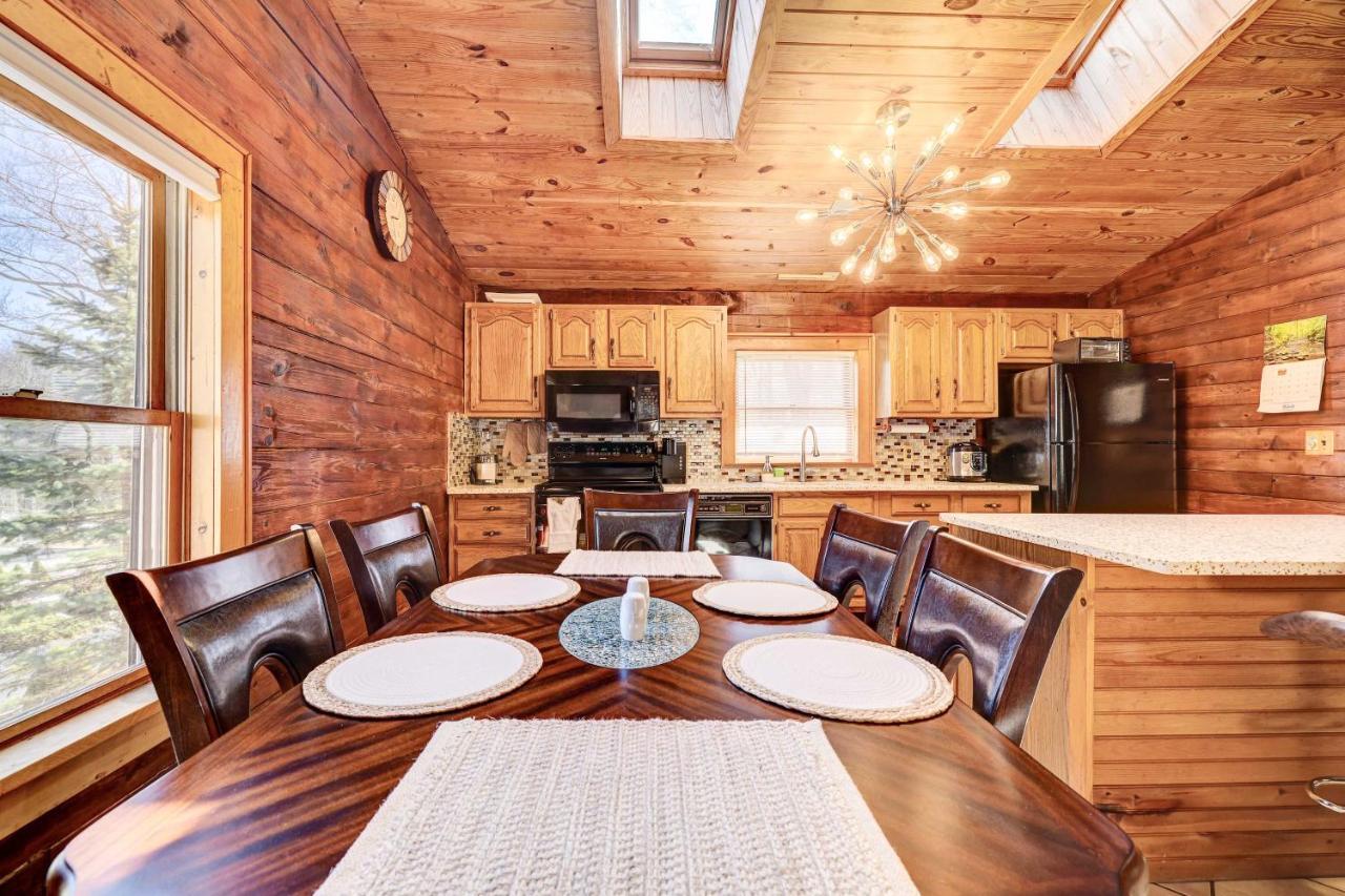 Ferienhaus Pocono Vacation With Game Room!
