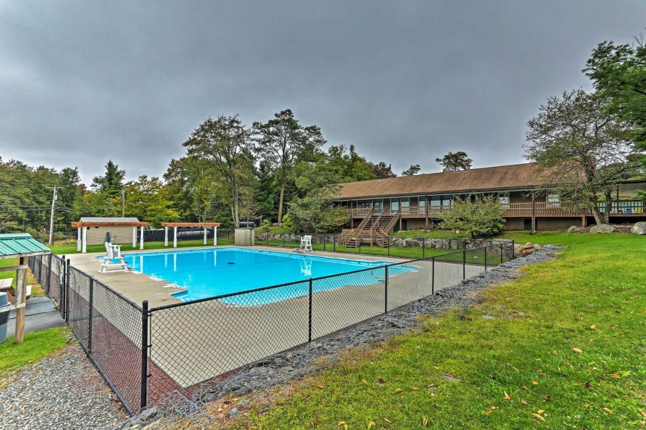 Pocono Vacation With Game Room! Tobyhanna