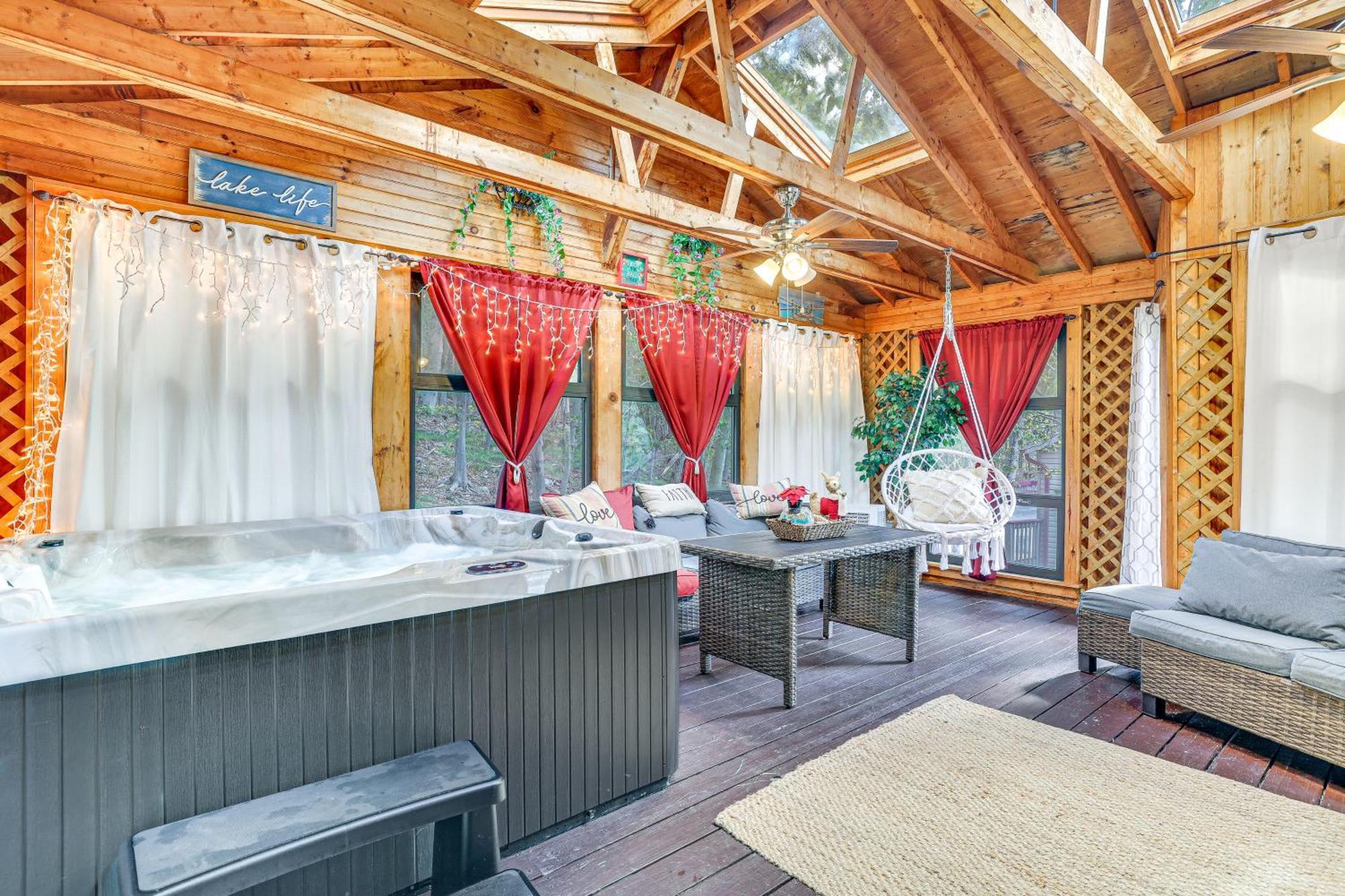 Pocono Vacation With Game Room! Tobyhanna